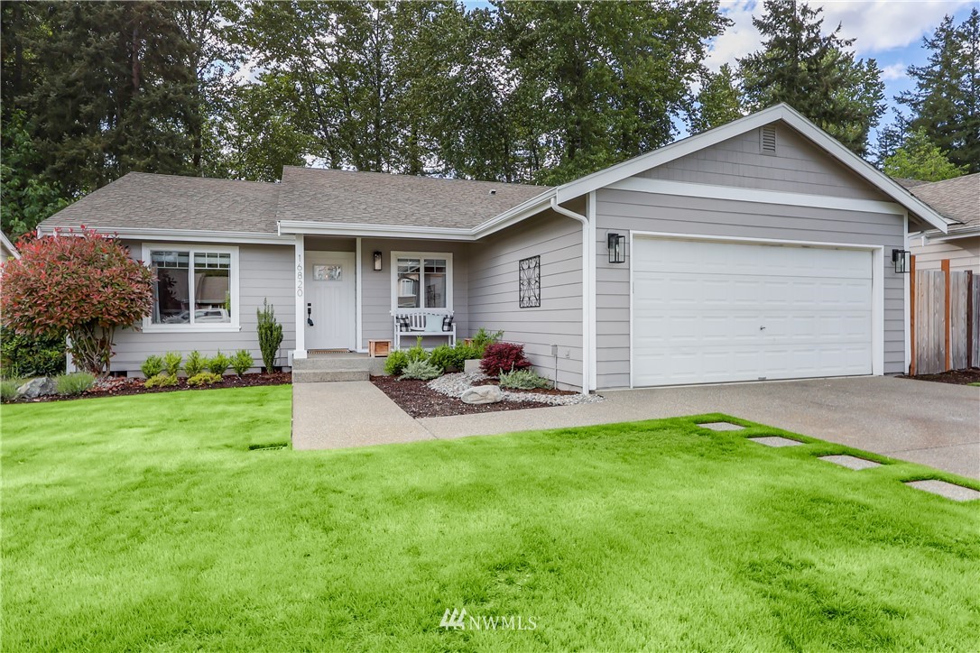 Sold 16820 128th Avenue E, Puyallup, WA 98374 3 Beds / 1 Full Bath / 1 3/4 Bath 525,000