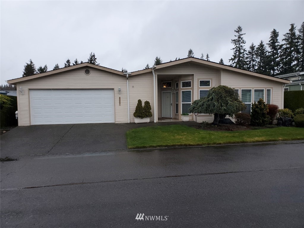 Sold 6007 89th Street E, Puyallup, WA 98371 2 Beds / 1 Full Bath / 1 3/4 Bath 308,000